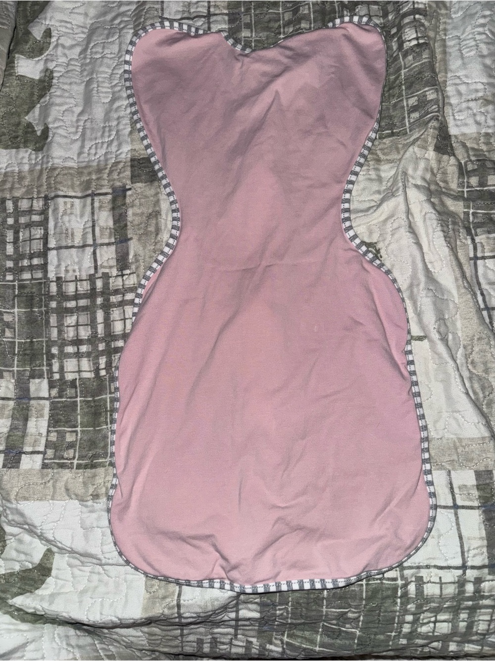 Love to dream Pink Zip-Front Swaddle Sleep Sack with Stripe Trim 1.0 TOG 8-13Ibs - Picture 2 of 3